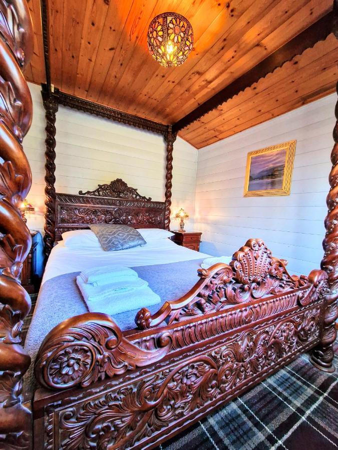 Magpie 2 Hot Tub Huntersmoon-Warminster-Longleat-Wiltshire Villa Luaran gambar